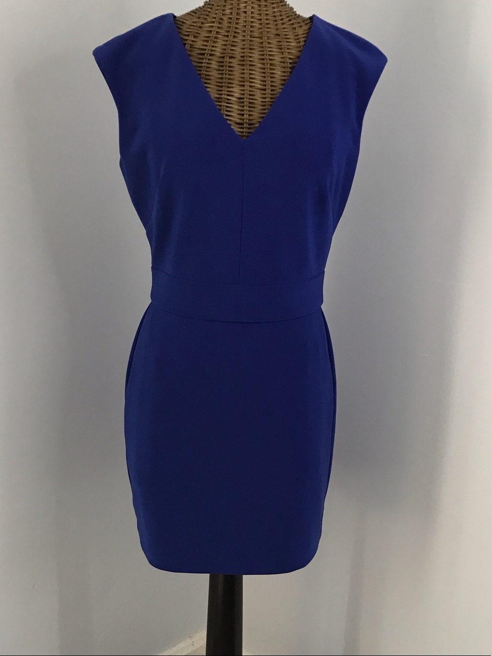 Lauren Ralph Lauren Cobalt Blue V-Neck Sheath Dress